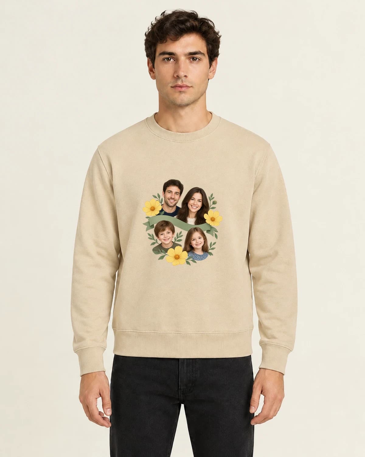 Family Four Garden Fold, men's 260gsm Sand; illustrative styling